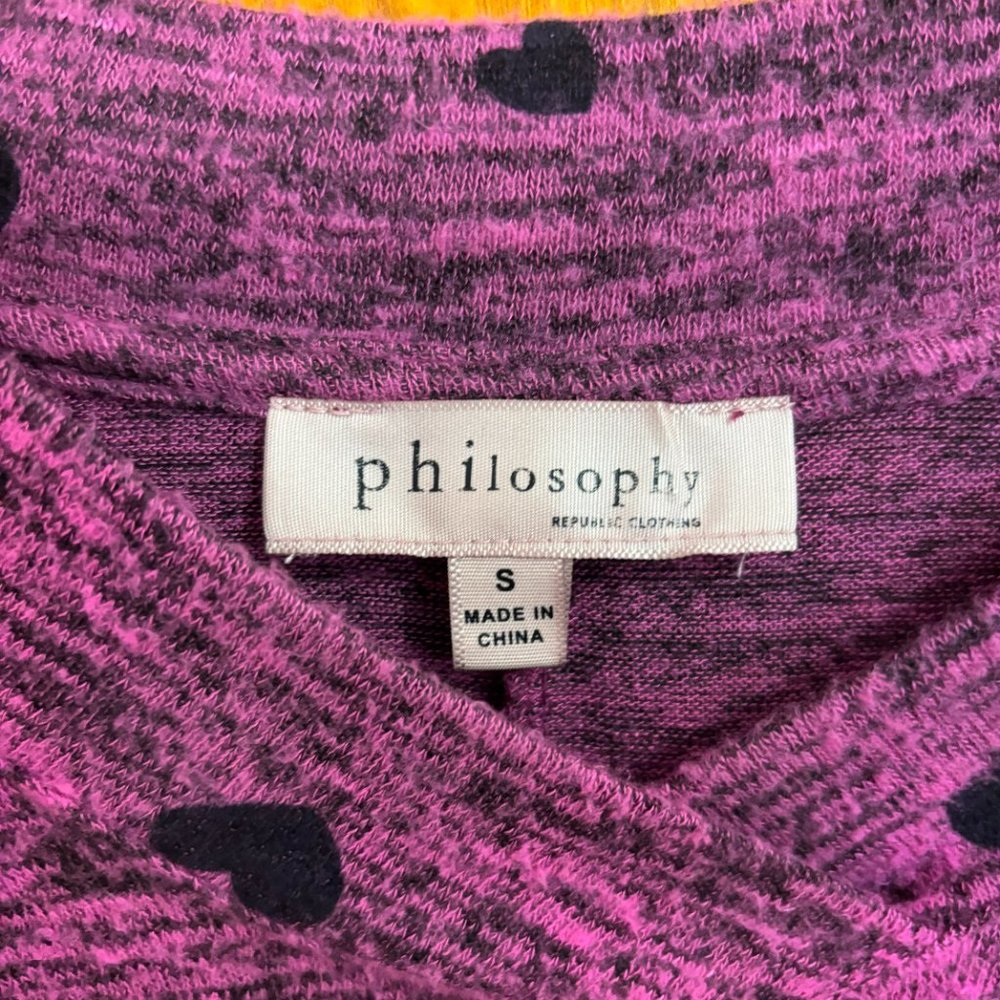 Philosophy Berry Pink And Black Hearts Tunic Length V Neck Sweater Size Small - Picture 6 of 9